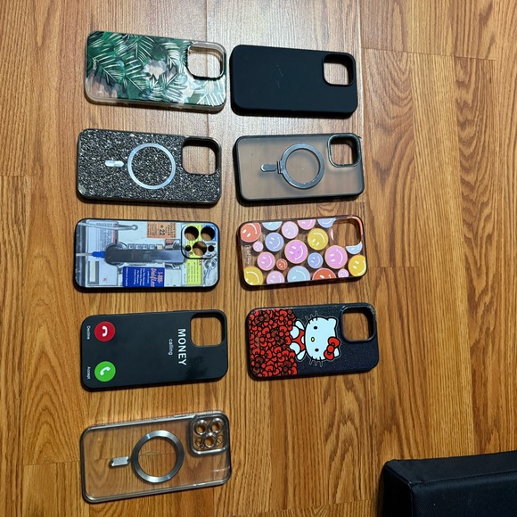 Black Phone Case with Ring Holder - Picture 3 of 7